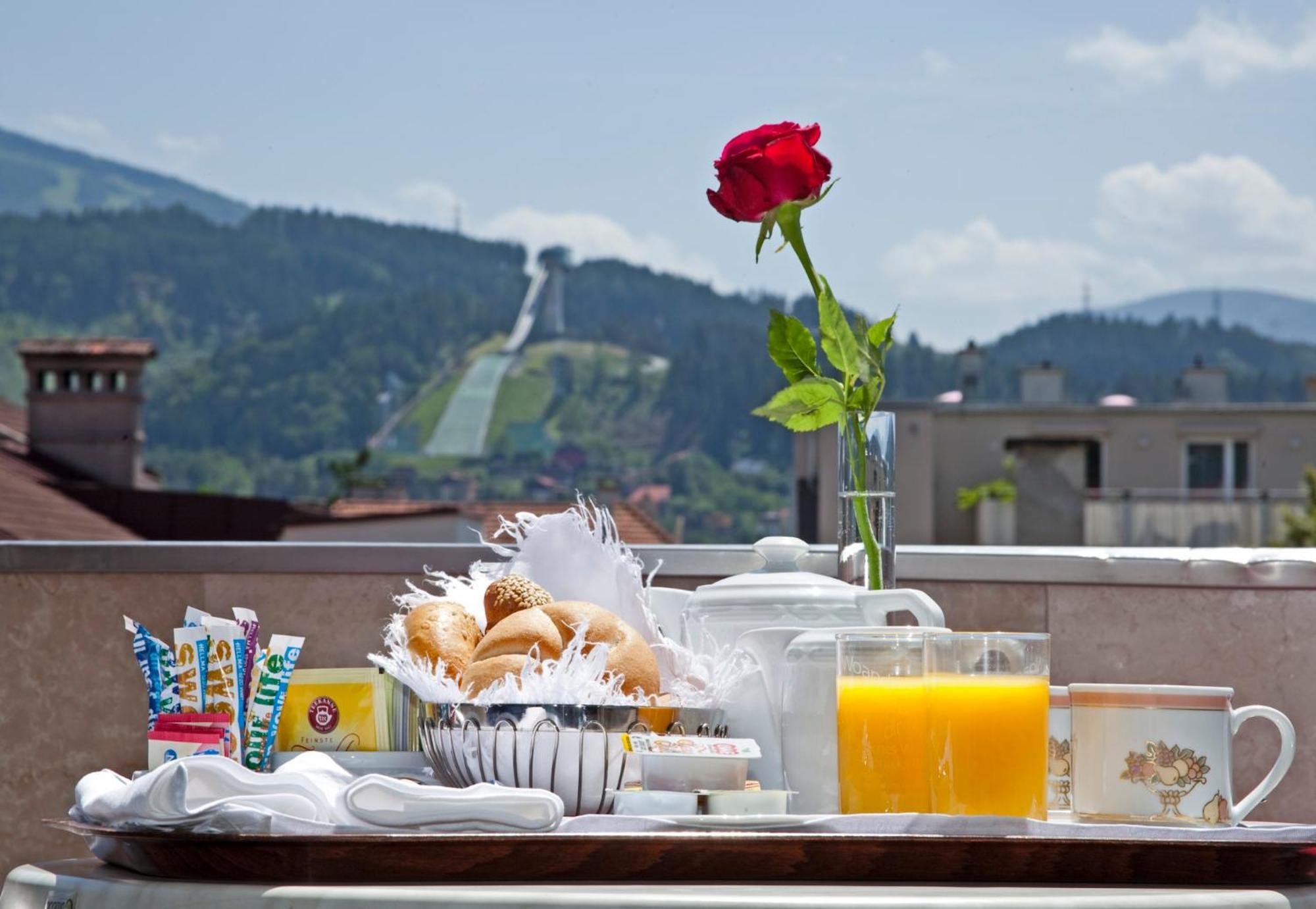 Hotel Neue Post I Self Check-In Innsbruck Exterior foto