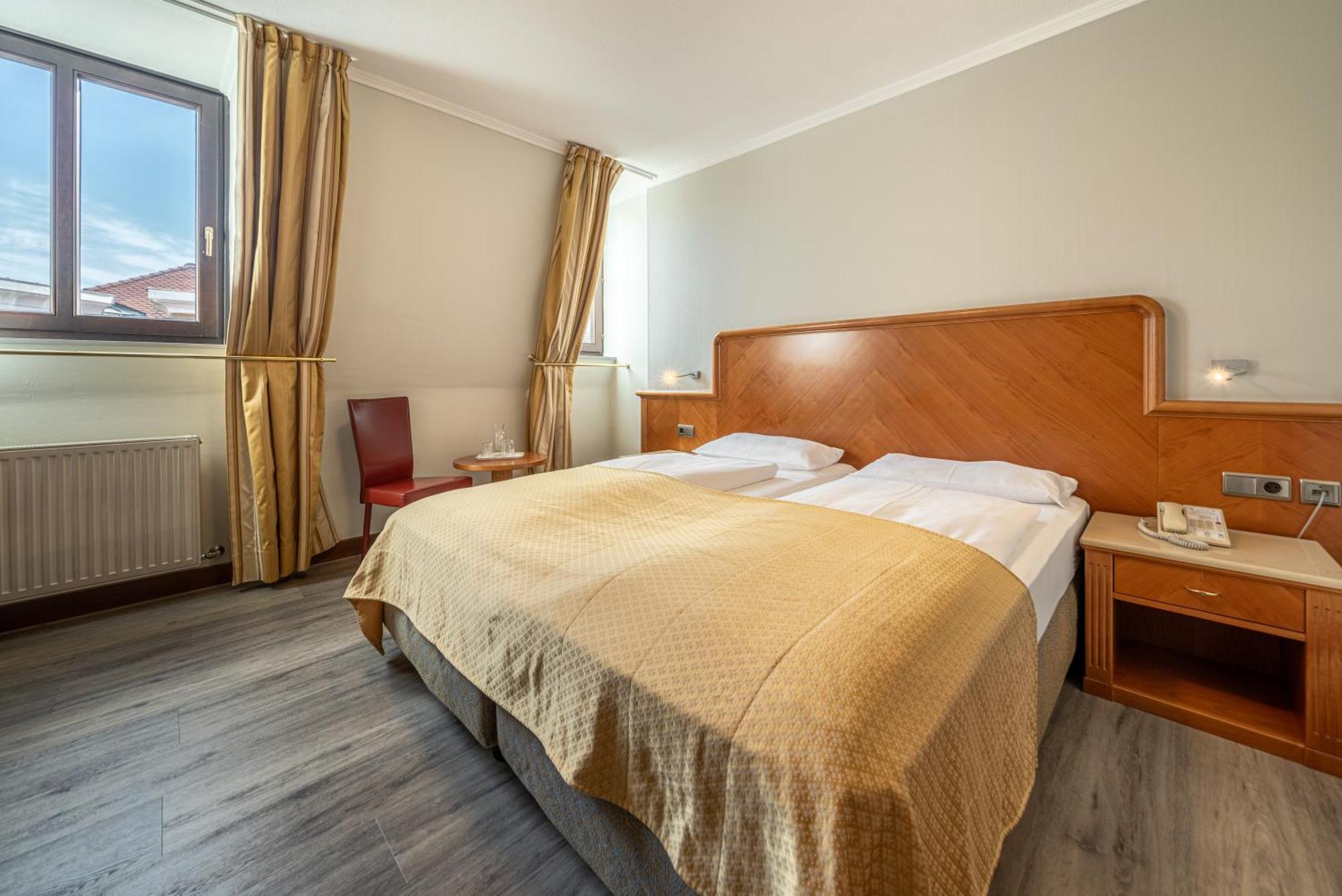 Hotel Neue Post I Self Check-In Innsbruck Exterior foto