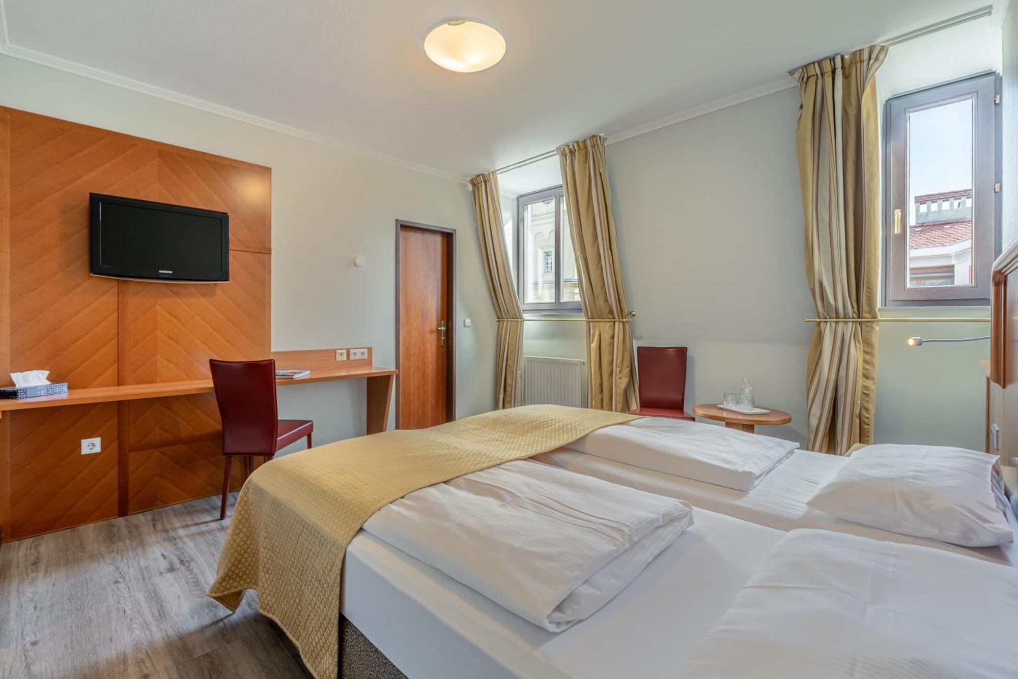 Hotel Neue Post I Self Check-In Innsbruck Exterior foto